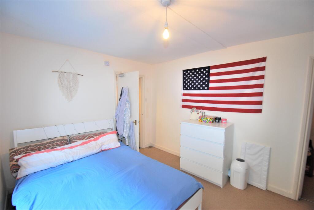 Apartment in Bath - More