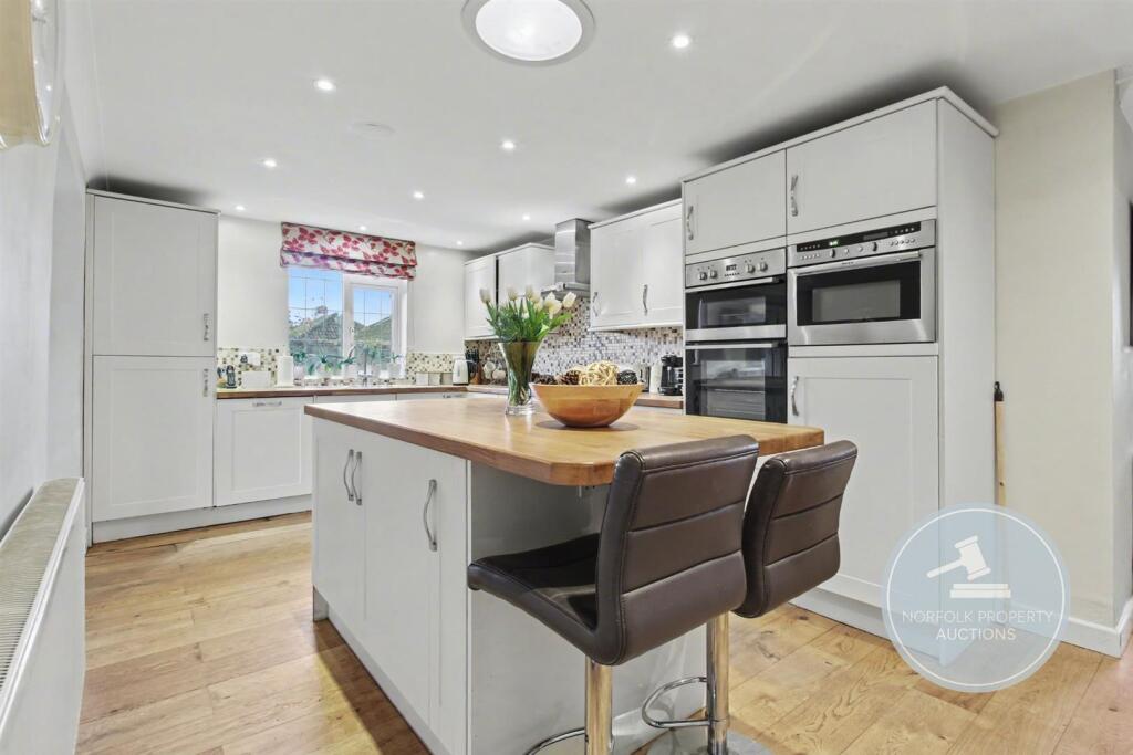 Main image of property: Large Detached Bungalow in Heacham