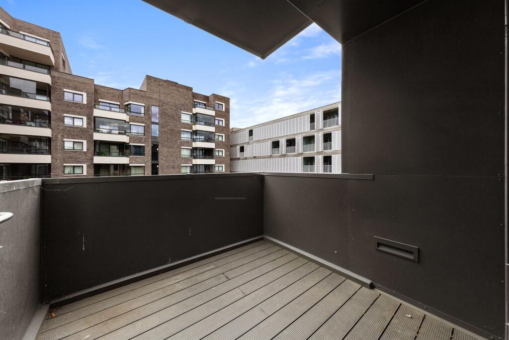 Apartment in London - View 3
