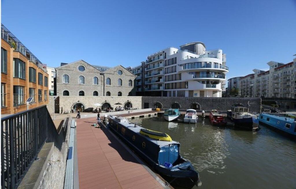 Main image of property: Harbourside, Purifier House, BS1 5AU