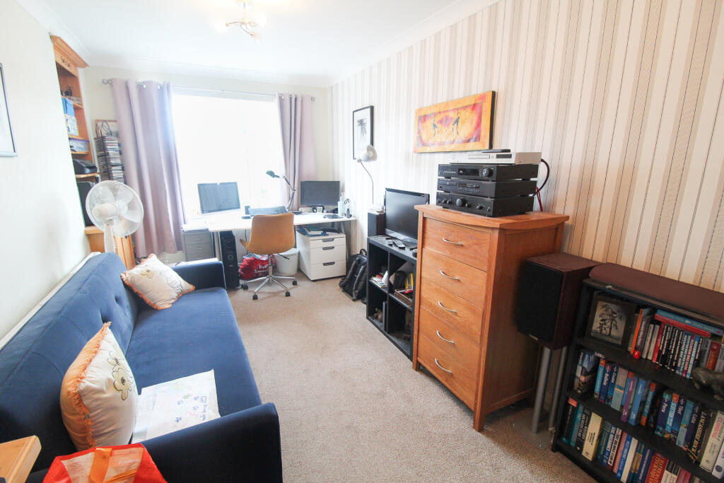 Manor Road, Marple photo 3
