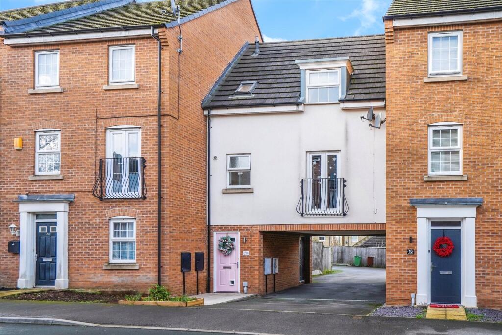 Main image of property: Henry Grove, Pudsey, West Yorkshire, LS28