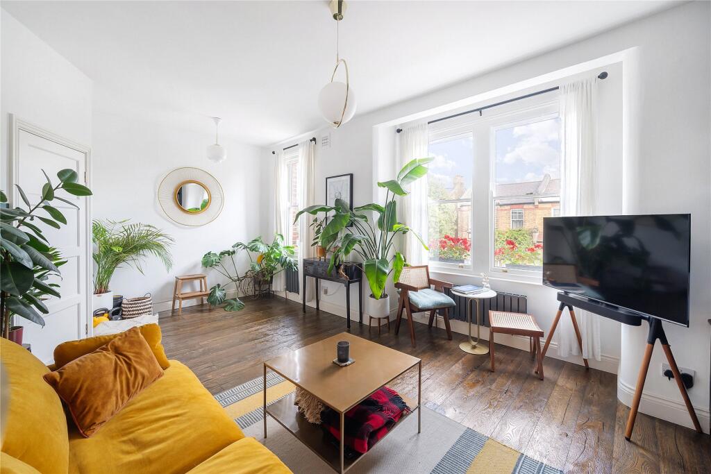 Apartment in London - View 3
