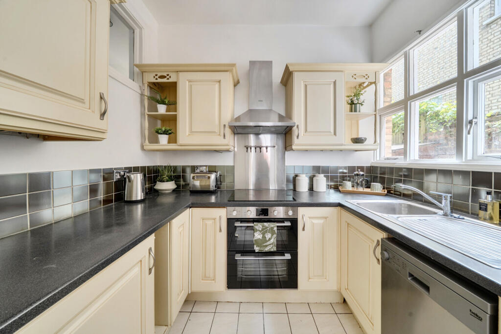 Wilton Road, Muswell Hill, London, N10 photo 4