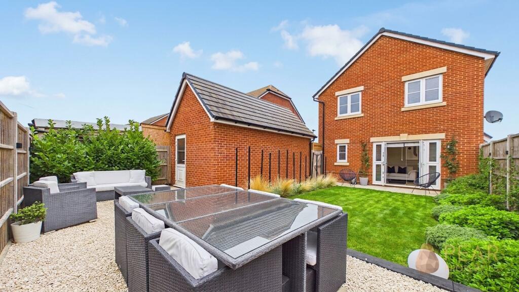 Property photo 8