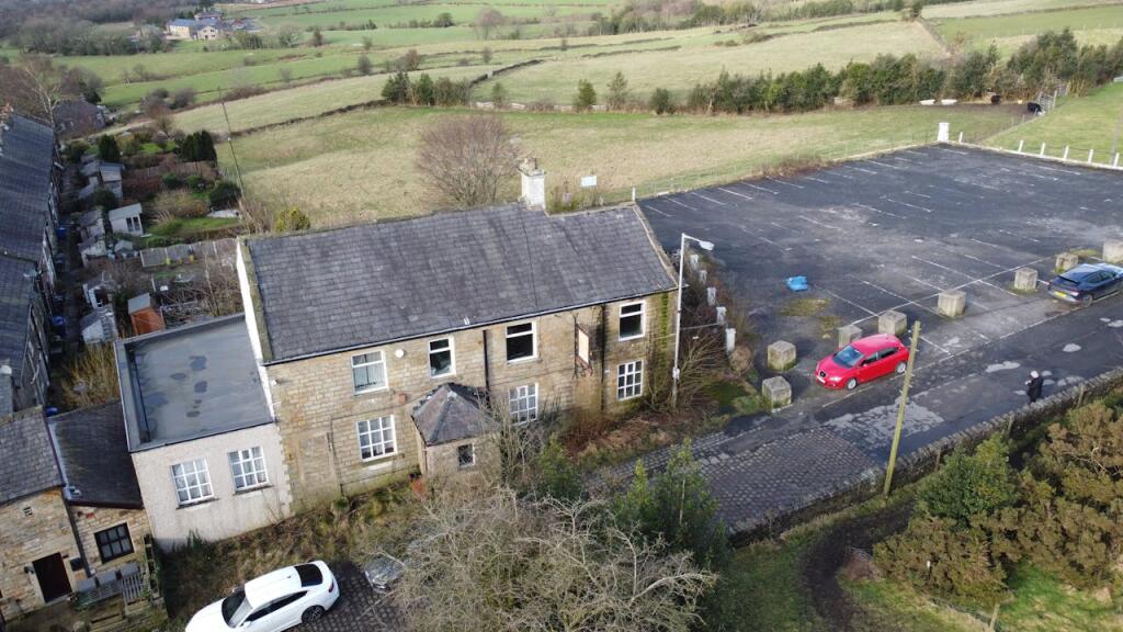 Main image of property: Lord Raglan, Mount Pleasant, Nangreaves, Bury, BL9 6SP