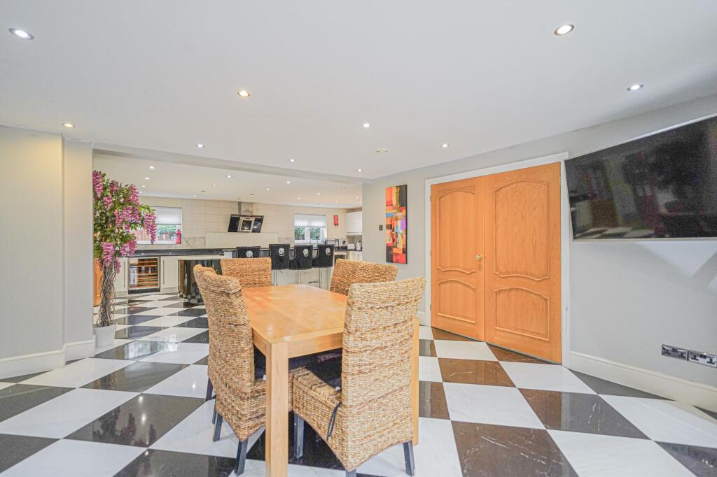 Additional image 5 of Camp Lane, Henley-In-Arden, B95