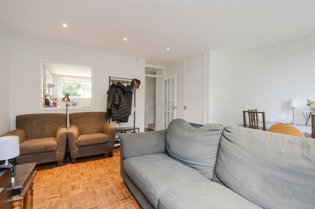 House in London - More