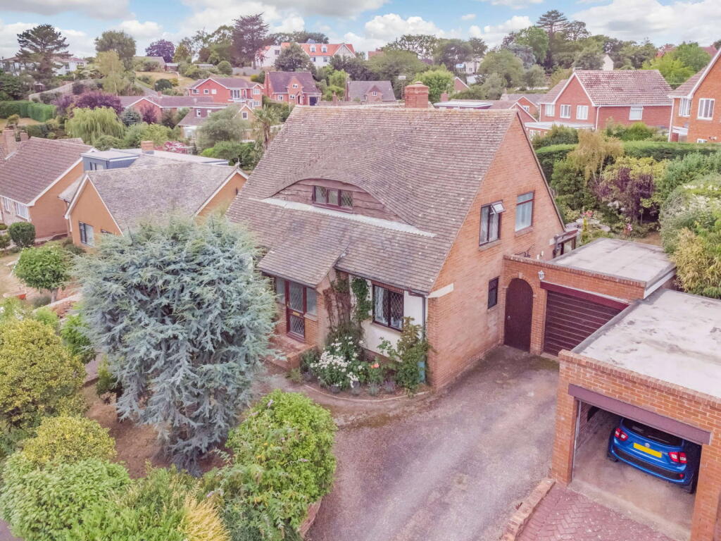 Main image of property: Douglas Avenue, Exmouth