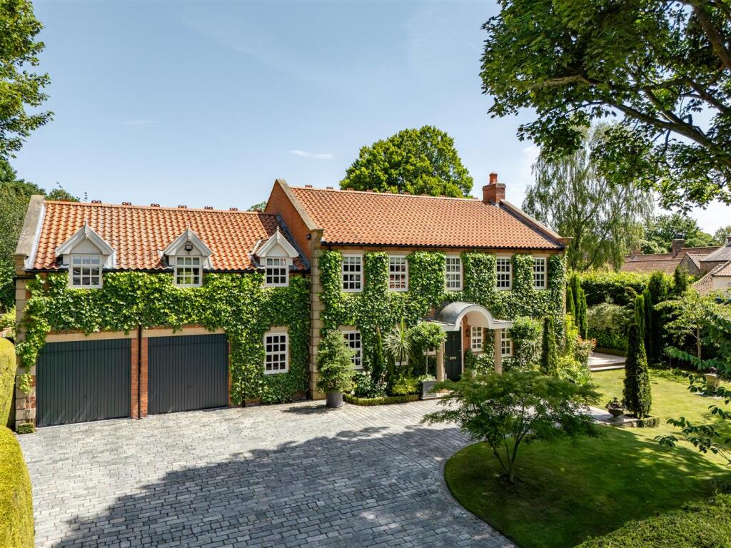 Main image of property: Jubilee House, Roundhill Road, Hurworth, Darlington DL2 2DX
