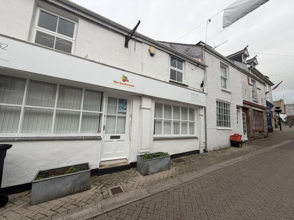 Main image of property: Causewayhead, Penzance