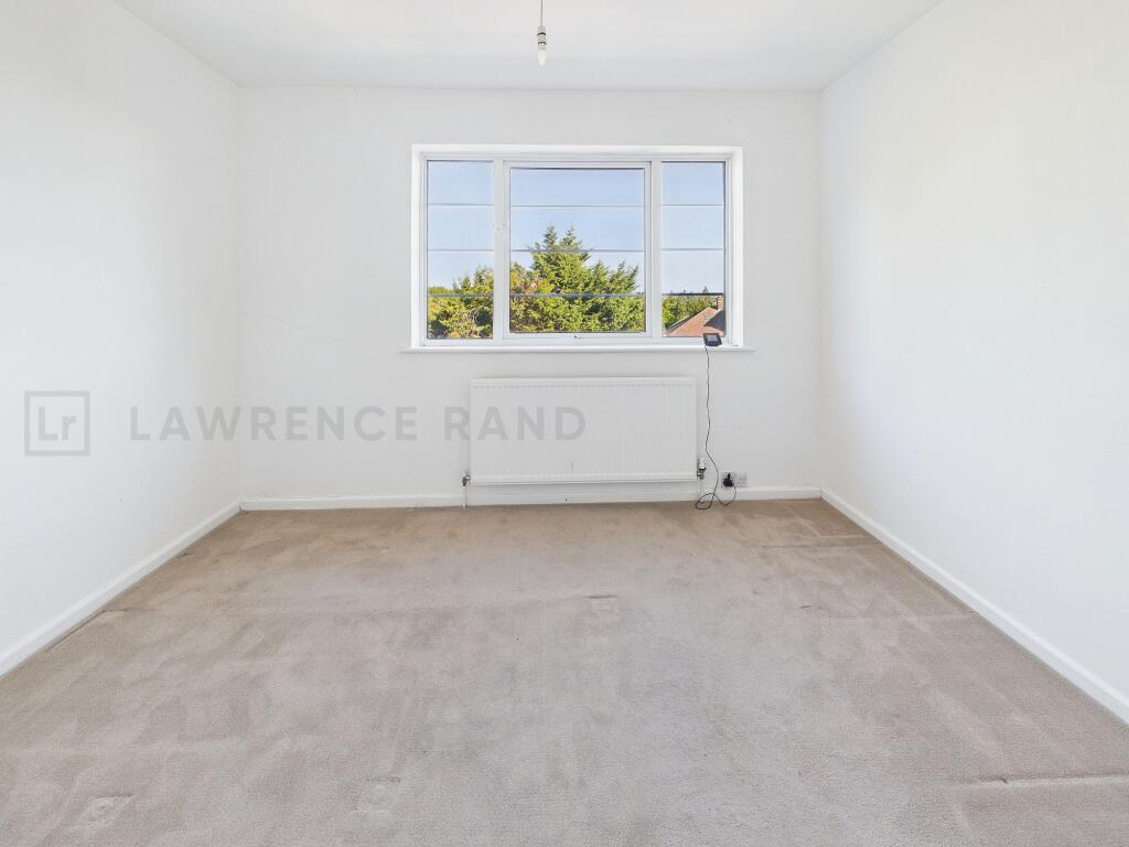 Apartment in Harrow - View 2