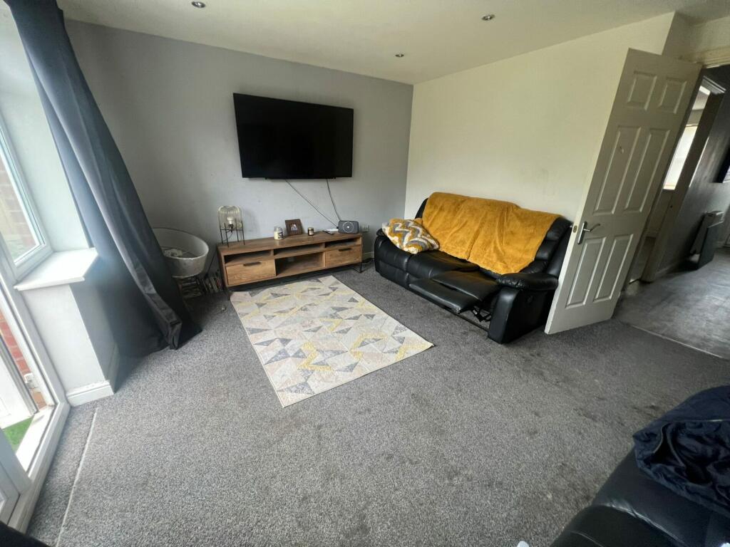 Dorchester Park, Prenton, CH43 9HD photo 3