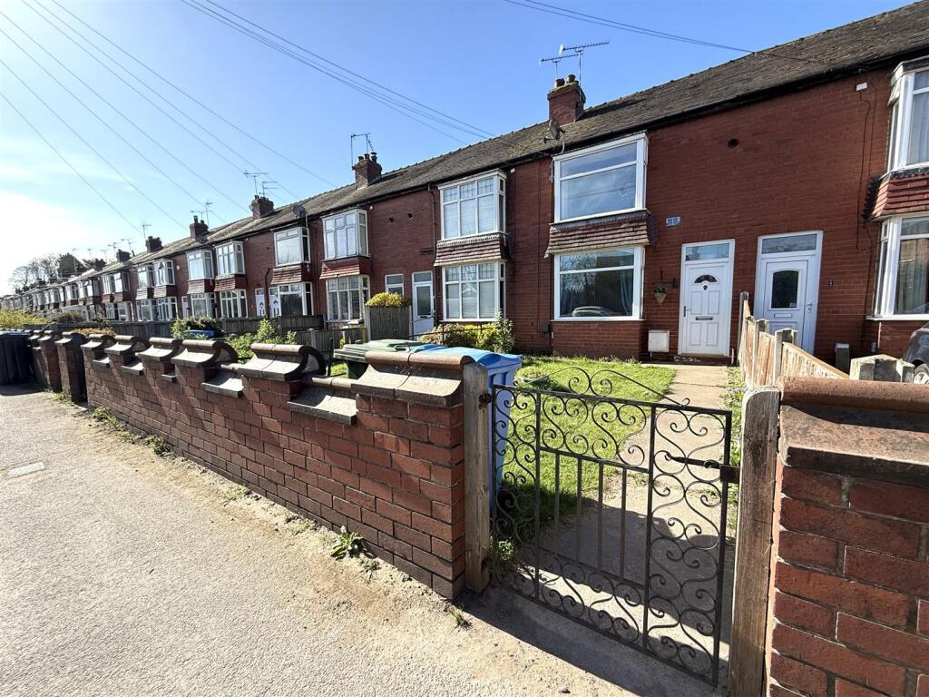 Main image of property: West Carr Road, Retford
