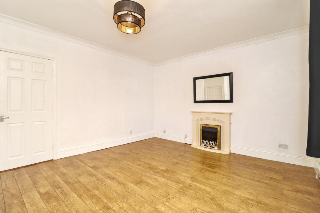 House in Stockton-on-Tees, Norton - View 5