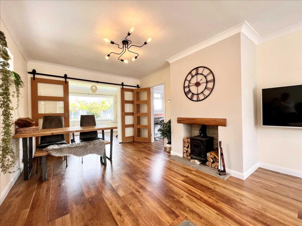 Main image of property: Hadleigh, Benfleet, SS7