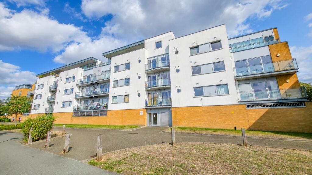 Main image of property: Strand House, Merbury Close, West Thamesmeads, London, SE28