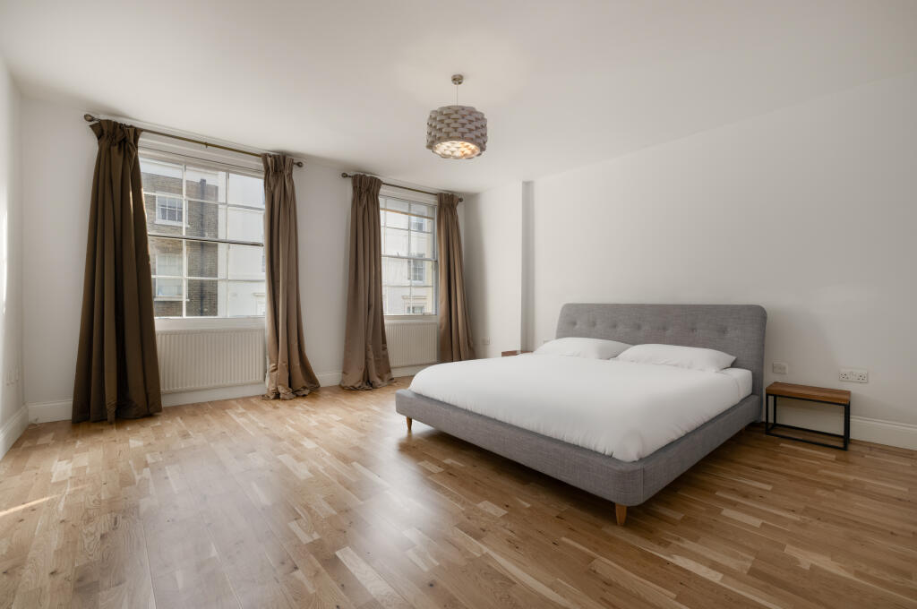 House in London - More