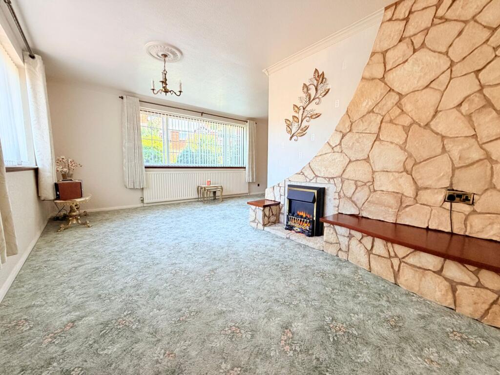 House in North Warwickshire, Chapel End, Hartshill - View 3