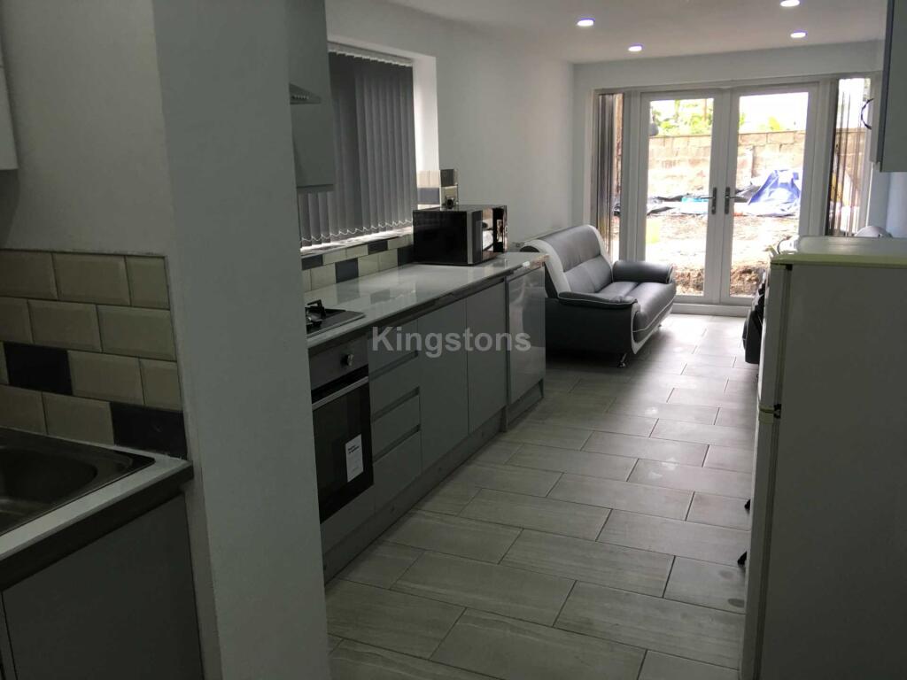 House in Cardiff - View 3