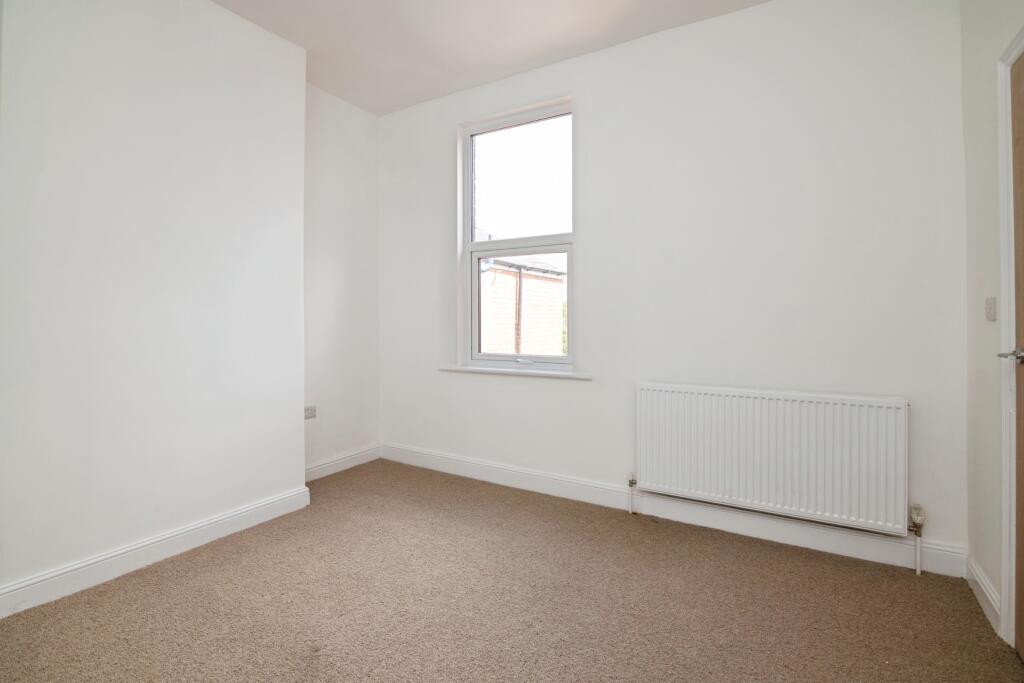House in Sandwell, West Midlands - View 2