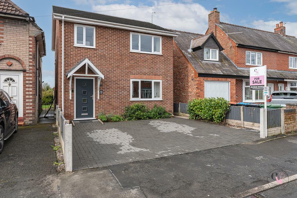 3-bed detached on Central Road, Rudheath, Northwich, £250,000