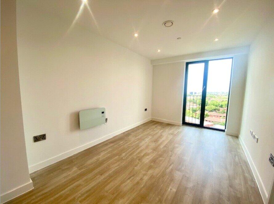 Apartment in Hallen, Almondsbury - View 2