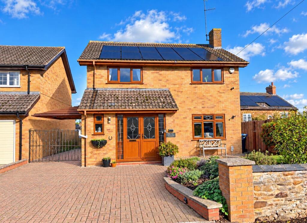 4-bed detached on Back Lane, Holcot, Northamptonshire NN6, £550,000