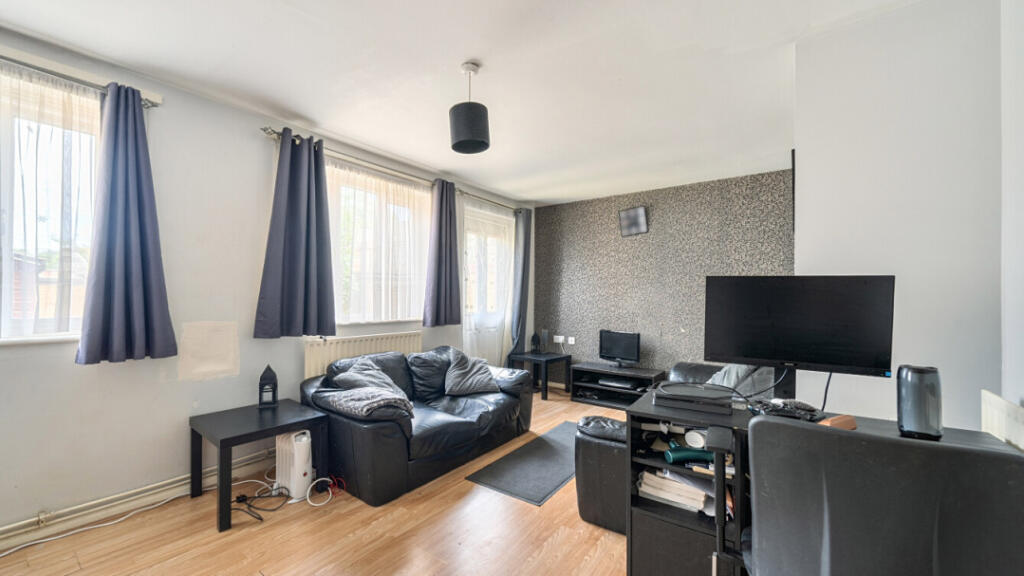 Main image of property: Ronnie Lane, Manor Park, E12 5RY