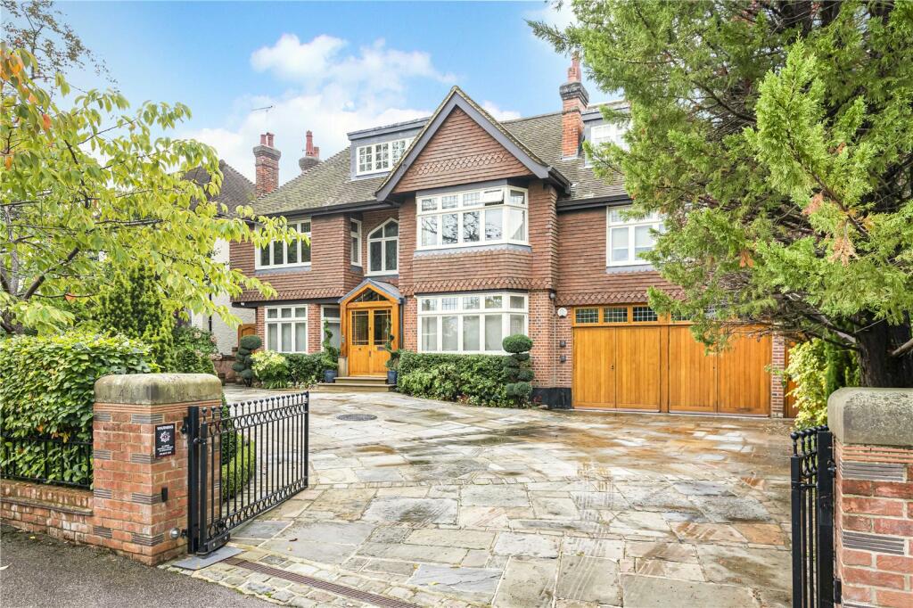 Main image of property: Grange Avenue, Totteridge, London, N20