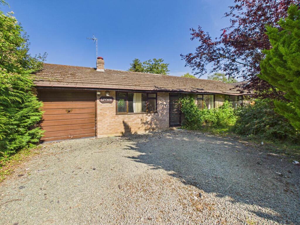 Main image of property: Low Road, Church Lench, WR11