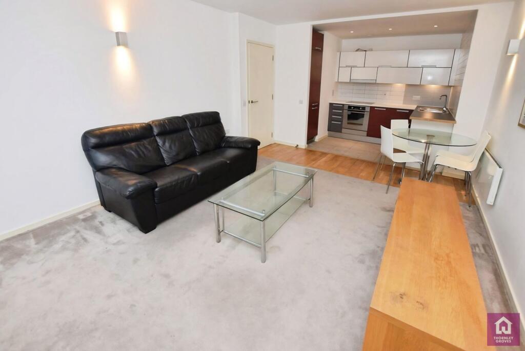 Apartment in Manchester - View 3