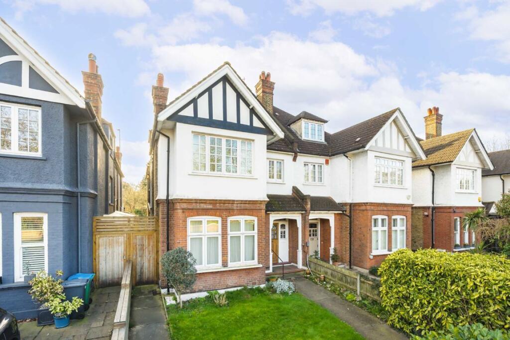 Main image of property: Sheen Road, Richmond