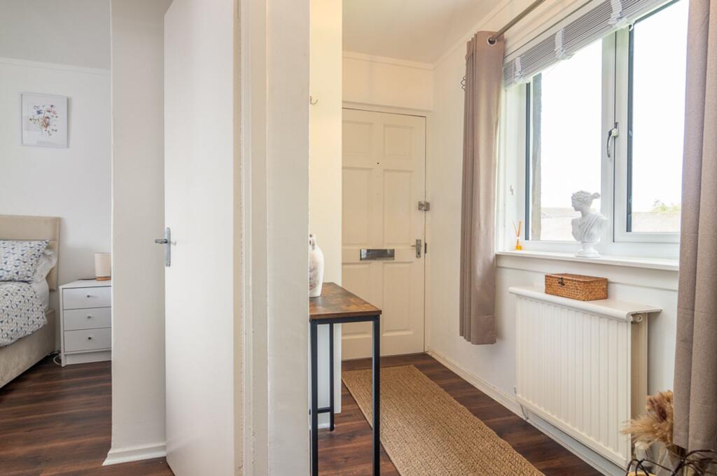 Apartment in Lennoxtown, East Dunbartonshire - View 5