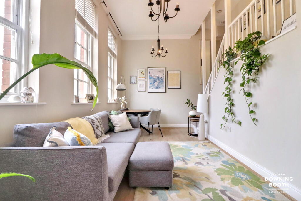 Apartment in Walsall - More