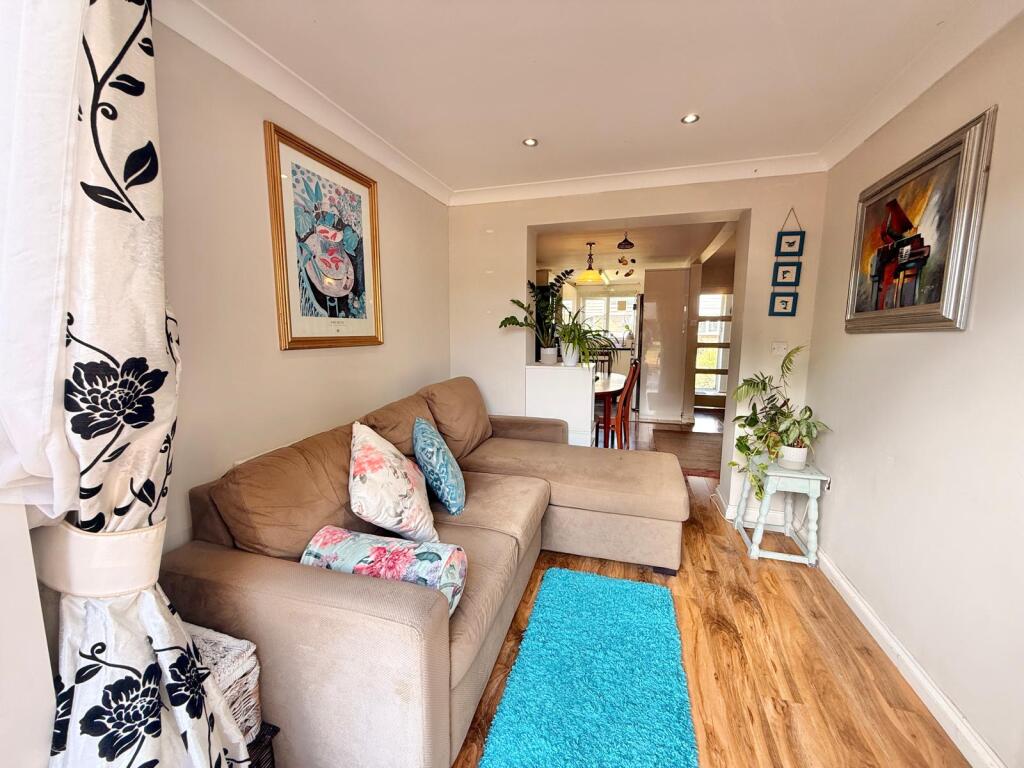 House in Harrow - View 3