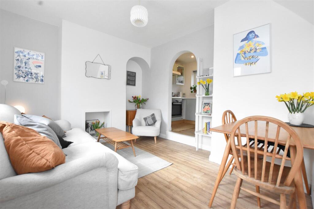 House in Eastbourne, East Sussex - View 2