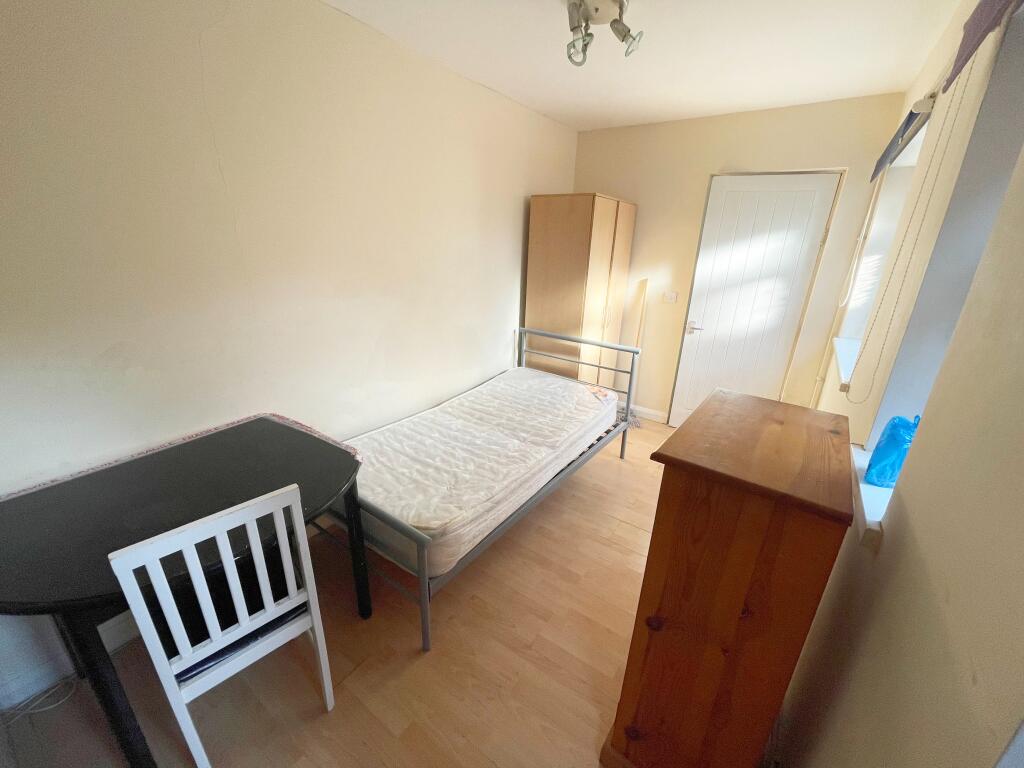 Main image of property: Tudor Road, Leicester, LE3
