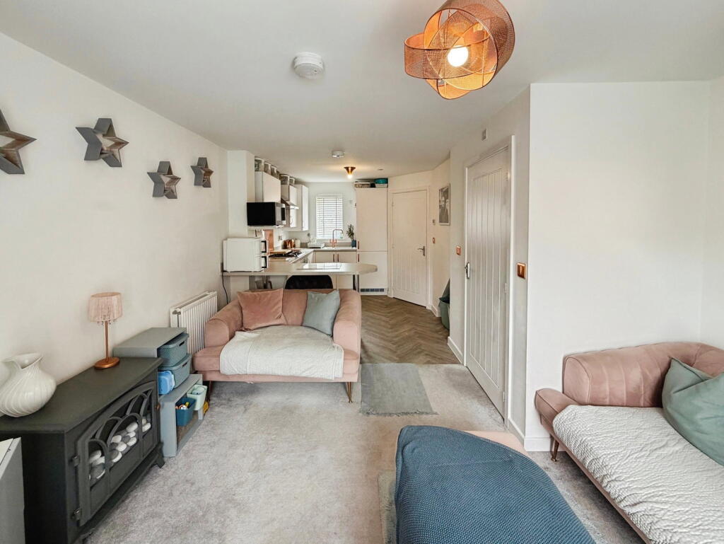 House in Swansea - More