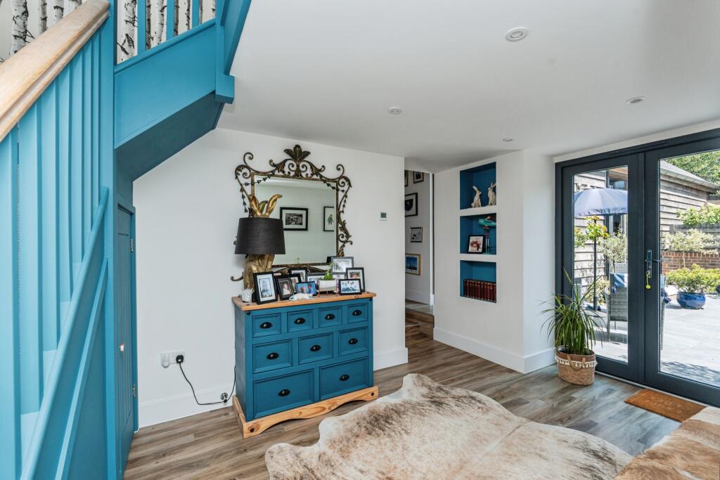House in East Hampshire, Colemore and Priors Dean - View 5