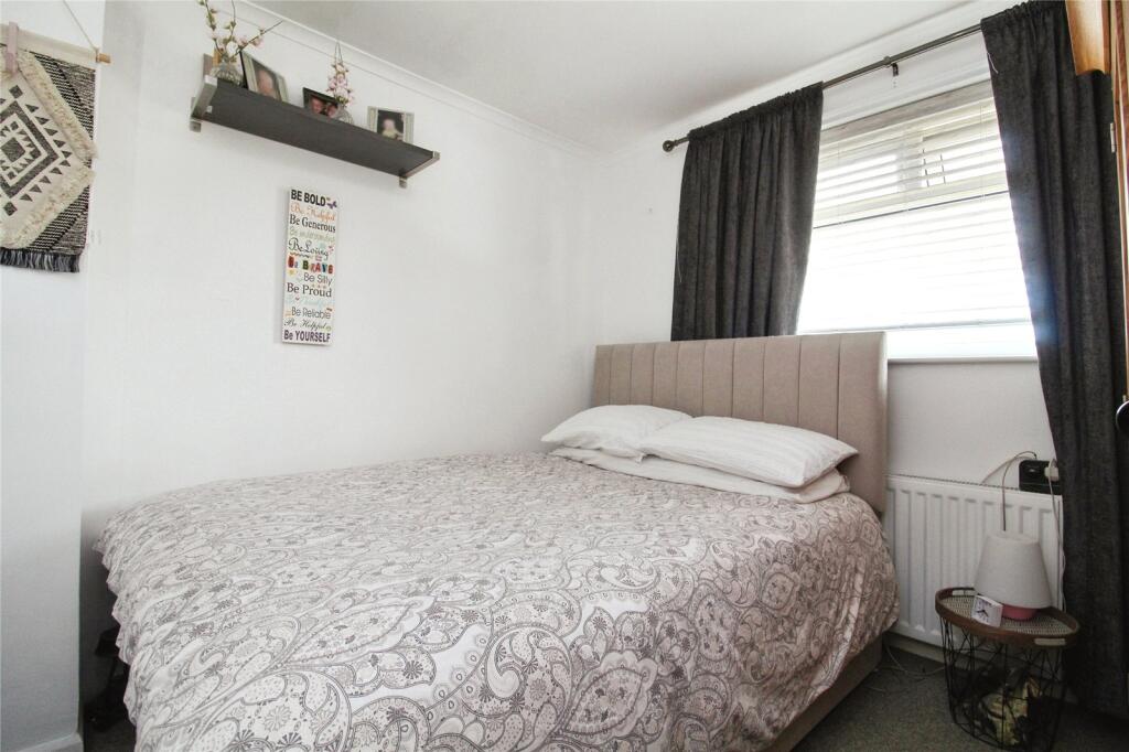 House in Teignbridge, Newton Abbot - More
