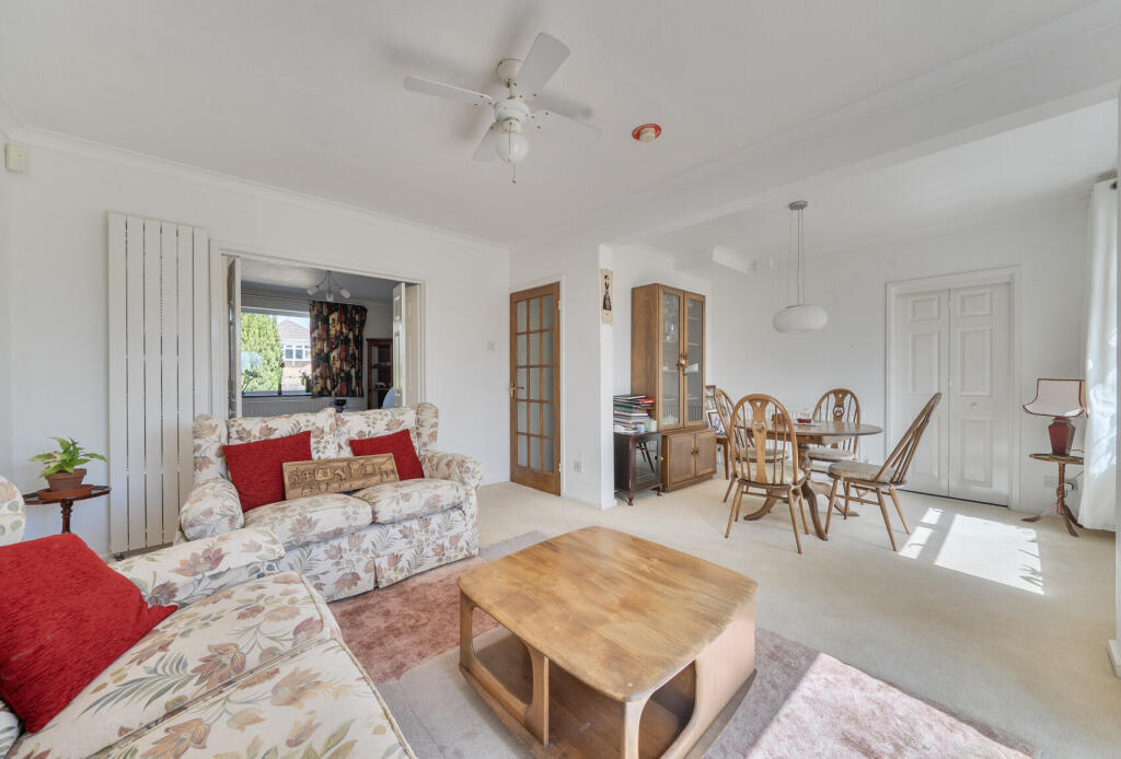 House in Tewkesbury, Bishop's Cleeve - View 5