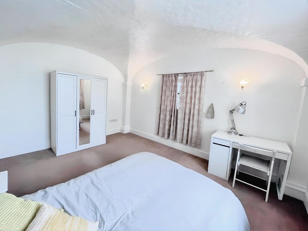 Additional image 4 of Penn Hill, Yeovil