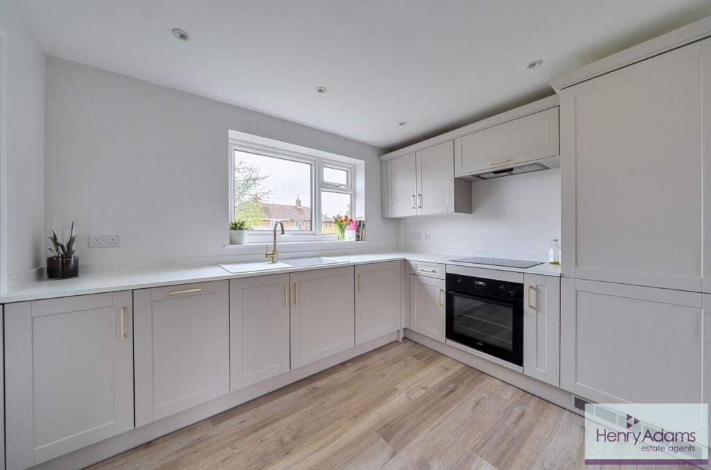 Cardew Road, Liss, GU33 - View 5