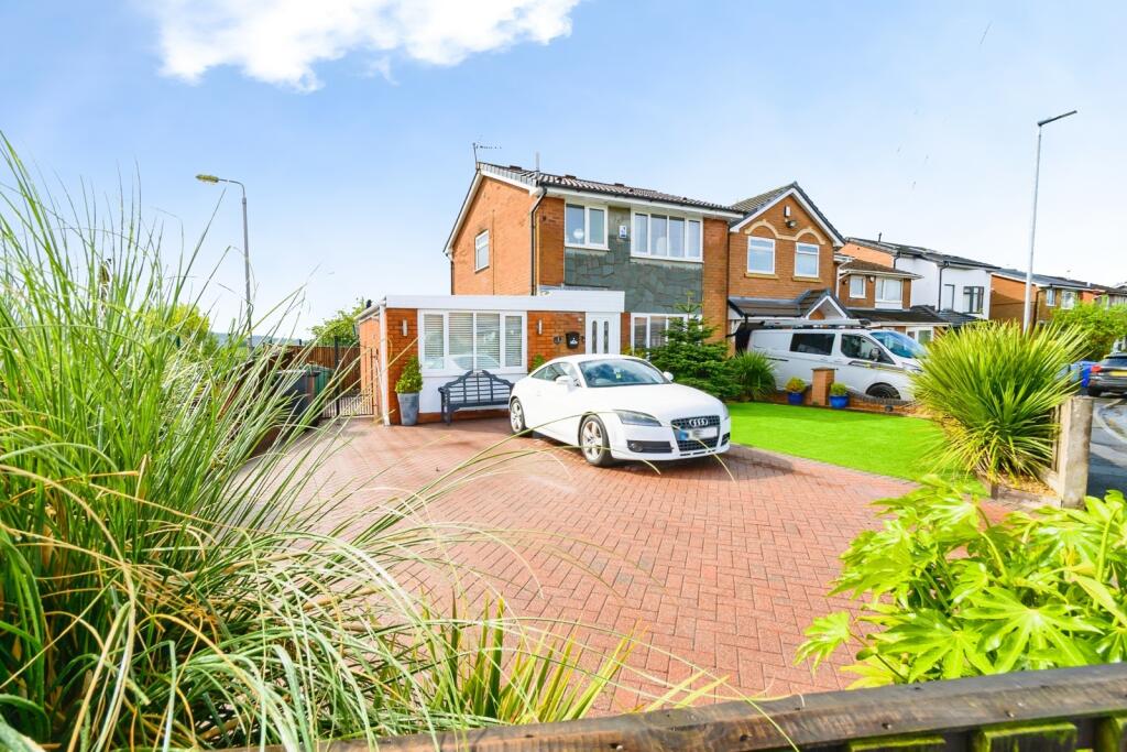 Main image of property: Harper Fold Road, Radcliffe, Manchester, Greater Manchester, M26