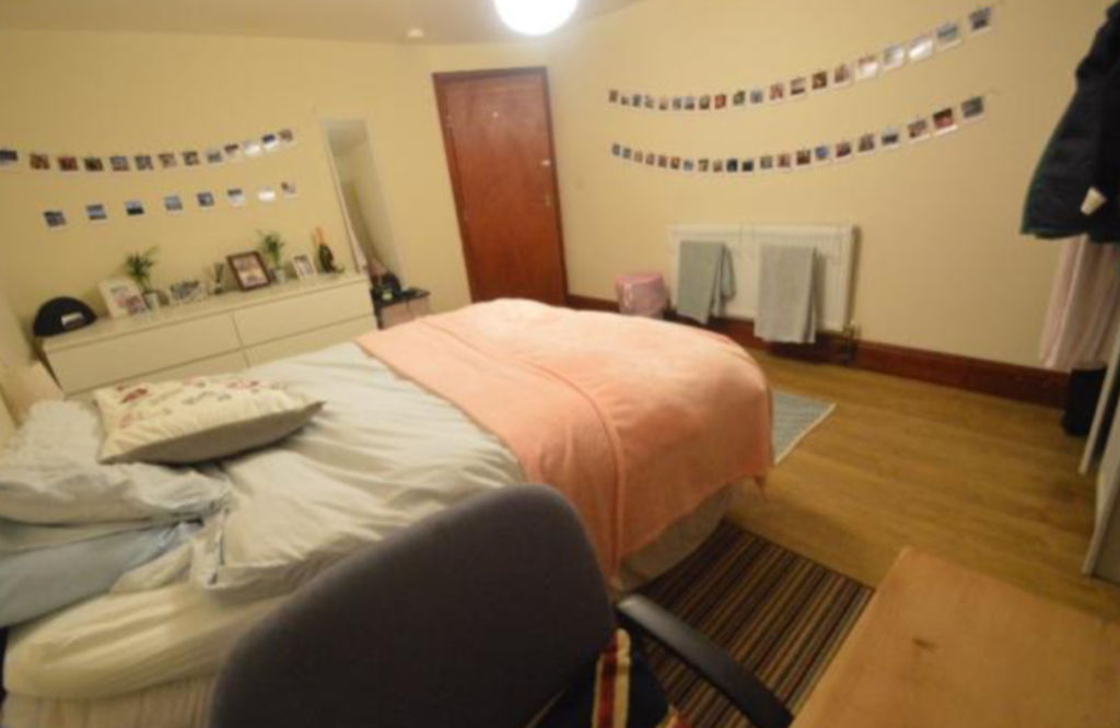 Welton Mount, Leeds, West Yorkshire, LS6 - More