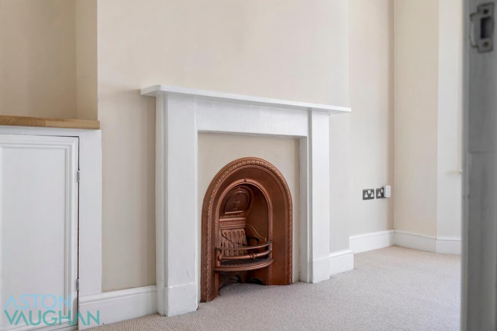 Roundhill Crescent, Brighton photo 5
