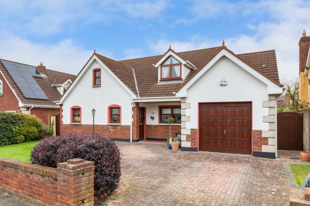 Main image of property: 27 Glen Ellan Avenue, Swords, Co. Dublin, K67 KH21