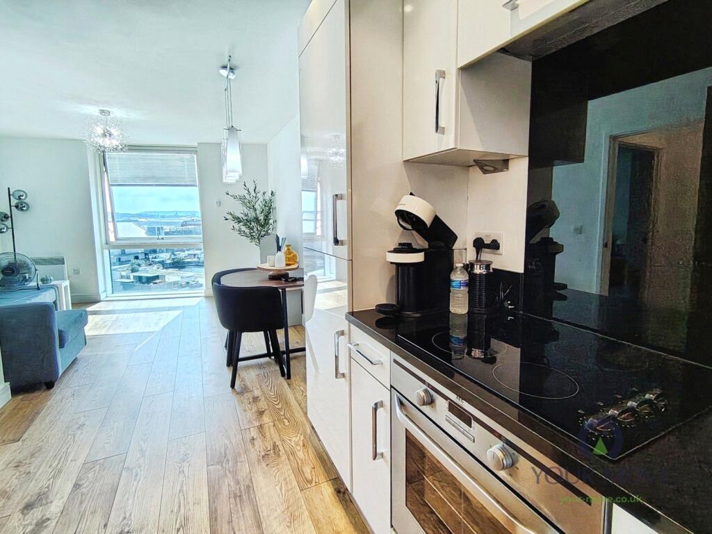 Apartment in Gillingham, Medway - View 5