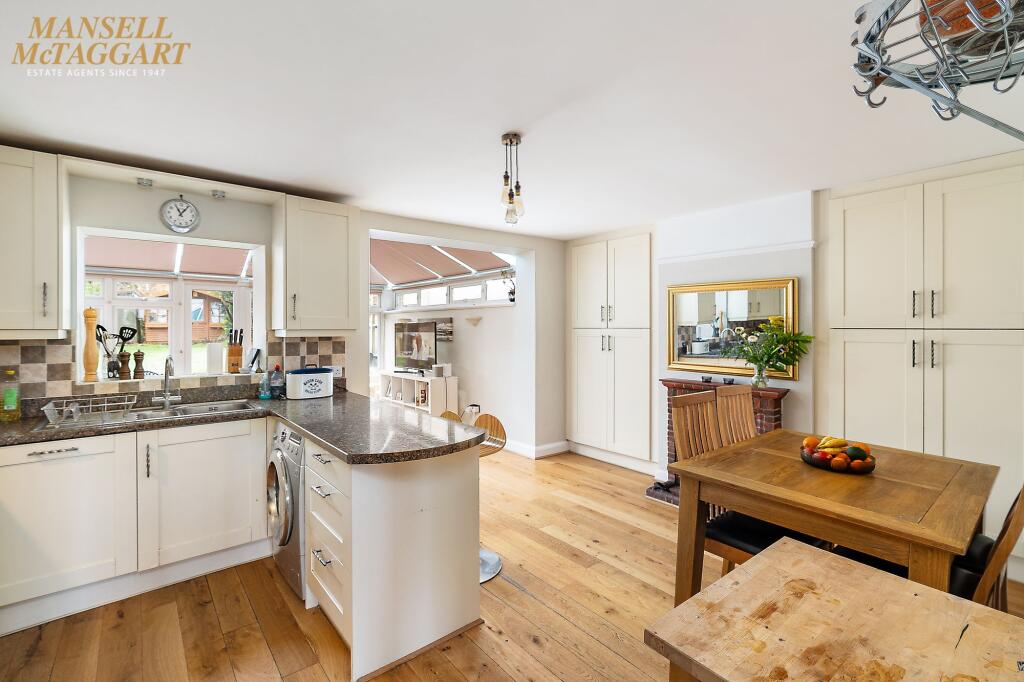 House in Mid Sussex, Hassocks - View 4
